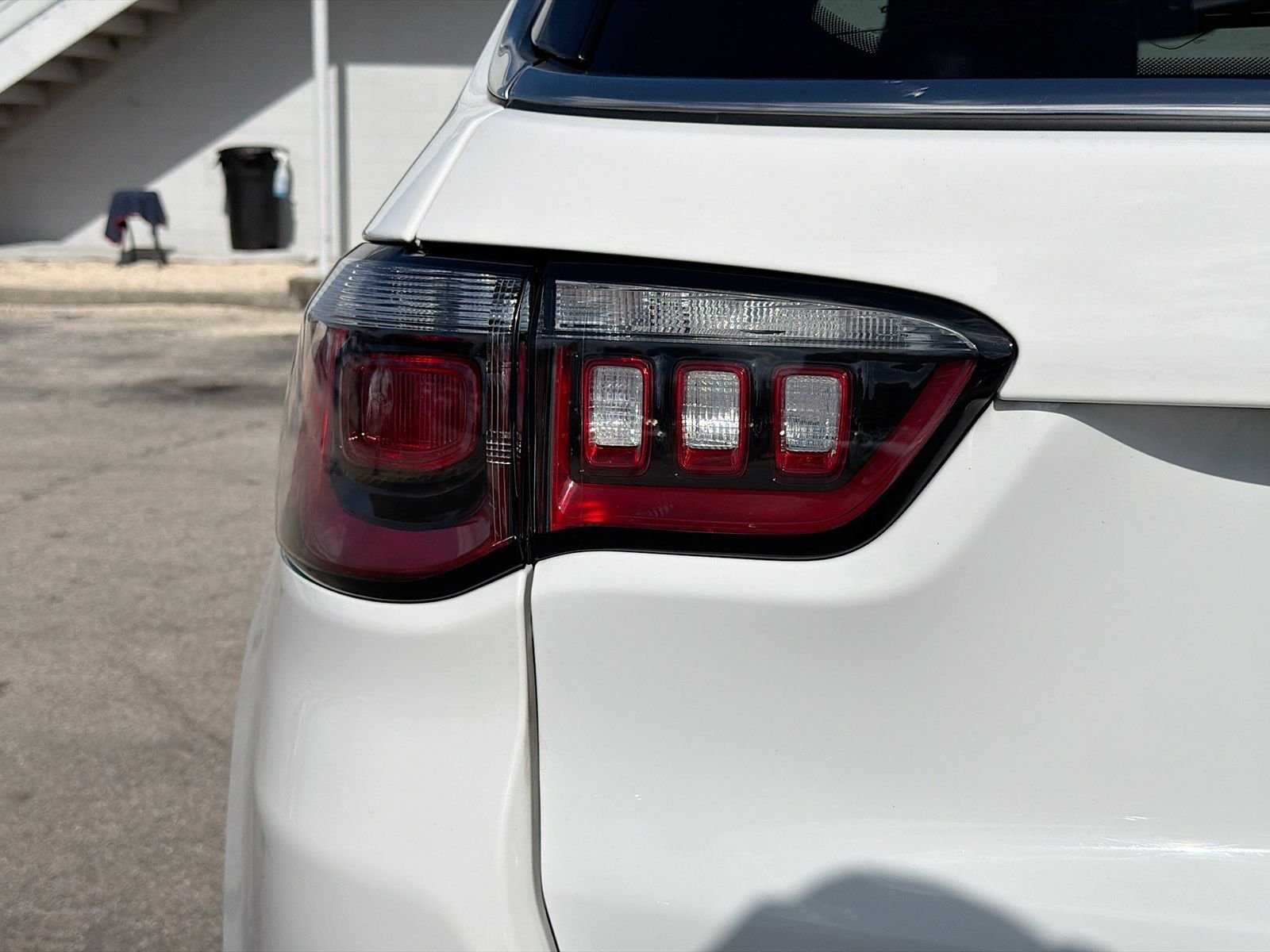 Used 2024 White Jeep Limited image 10