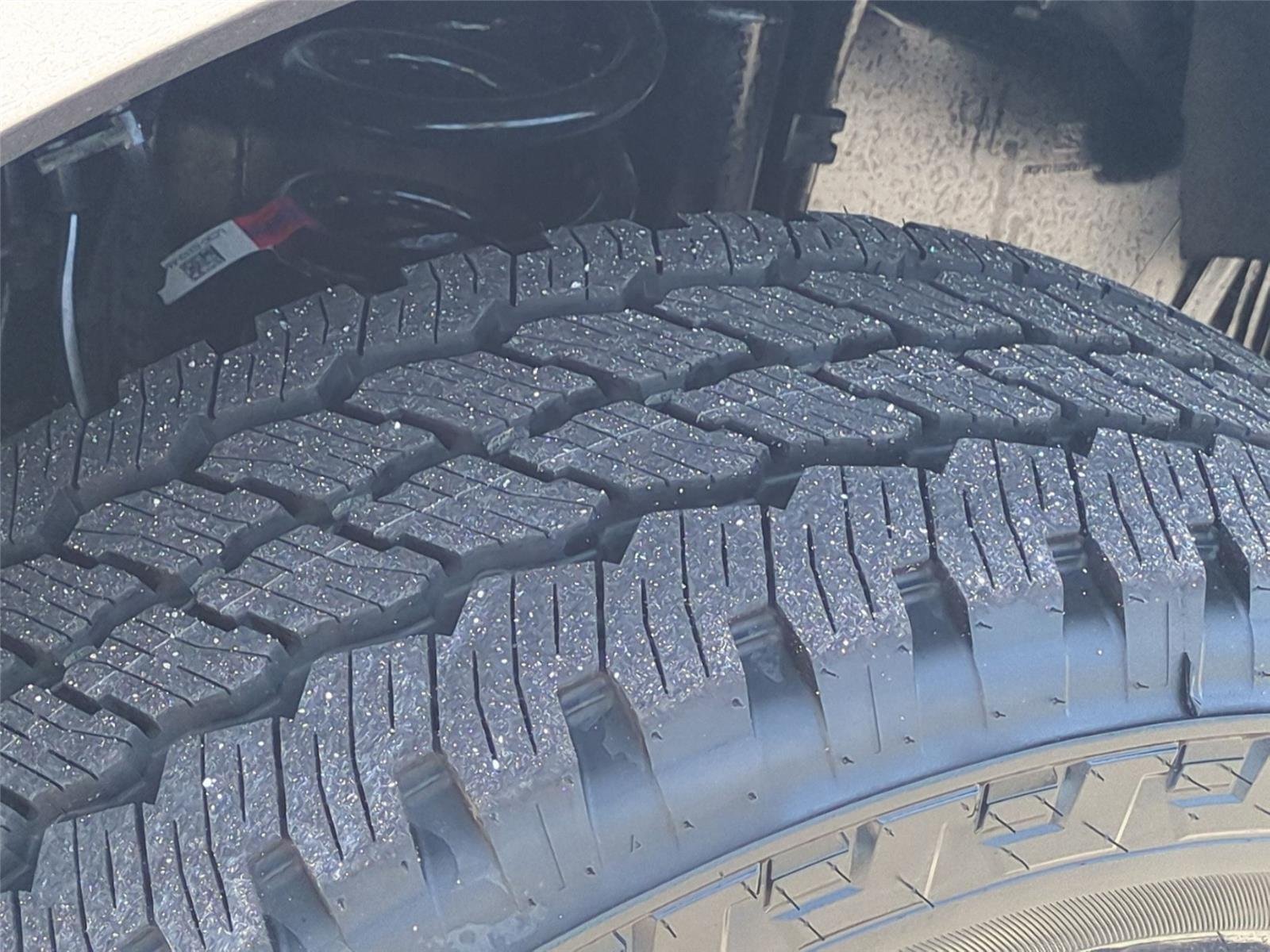 New 2026 Carbonized Gray Metallic Ford F-250® Lariat® image 13