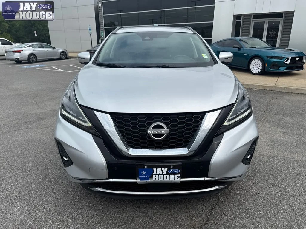 Used 2023 Brilliant Silver Metallic Nissan SV image 10