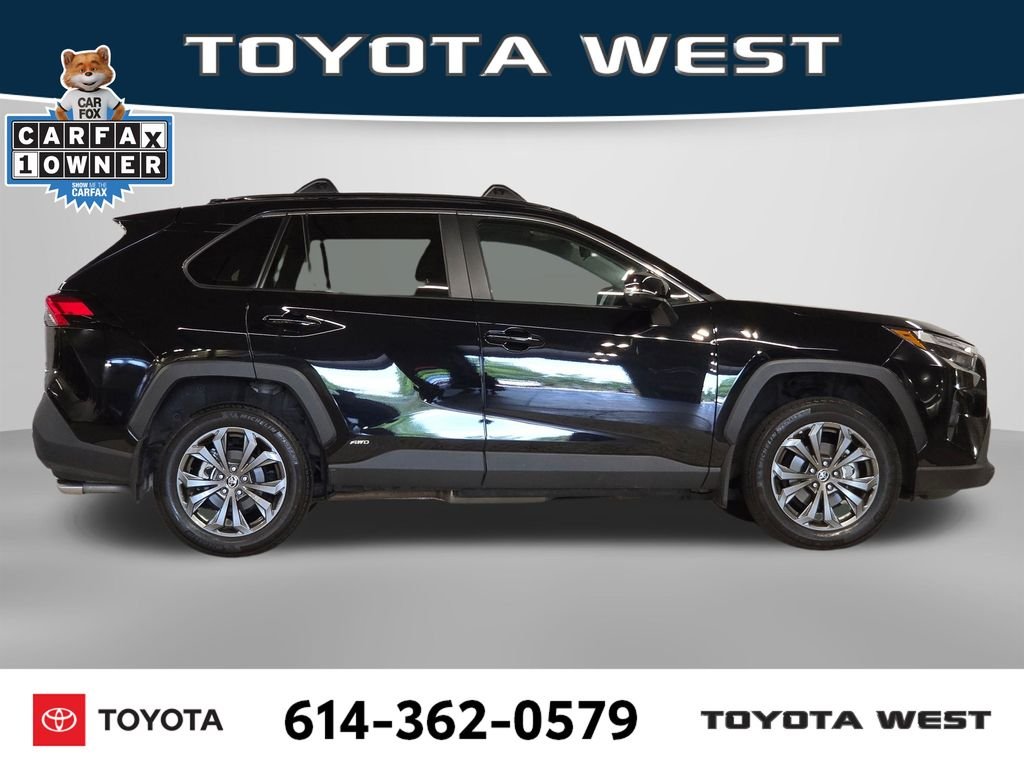 Used 2023 Black Toyota XLE Premium image 4
