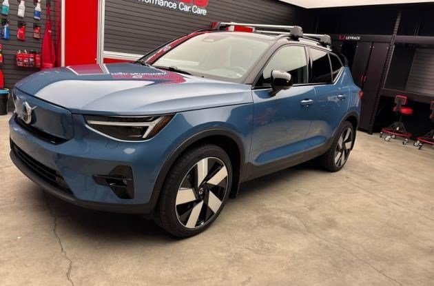 2023 Volvo XC40 P8 Recharge Ultimate AWD's photo