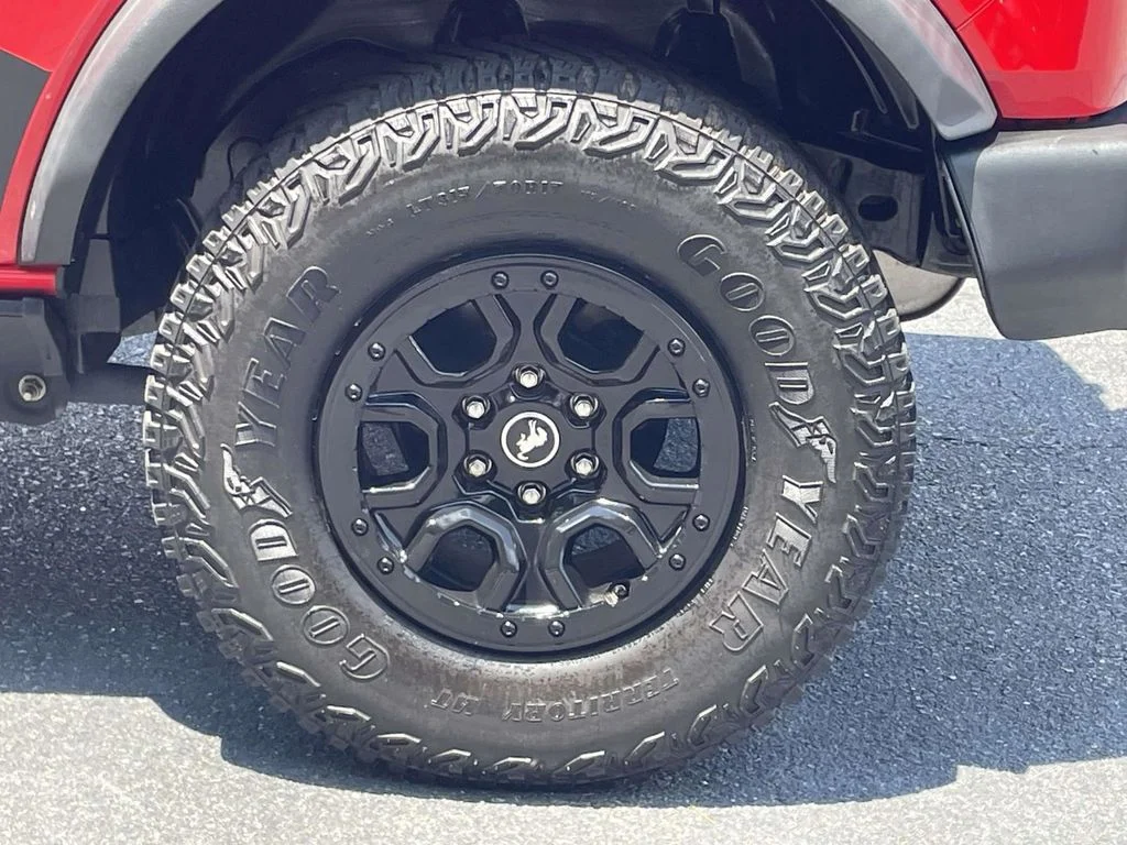 Certified Used 2022 Red Ford Wildtrak image 13
