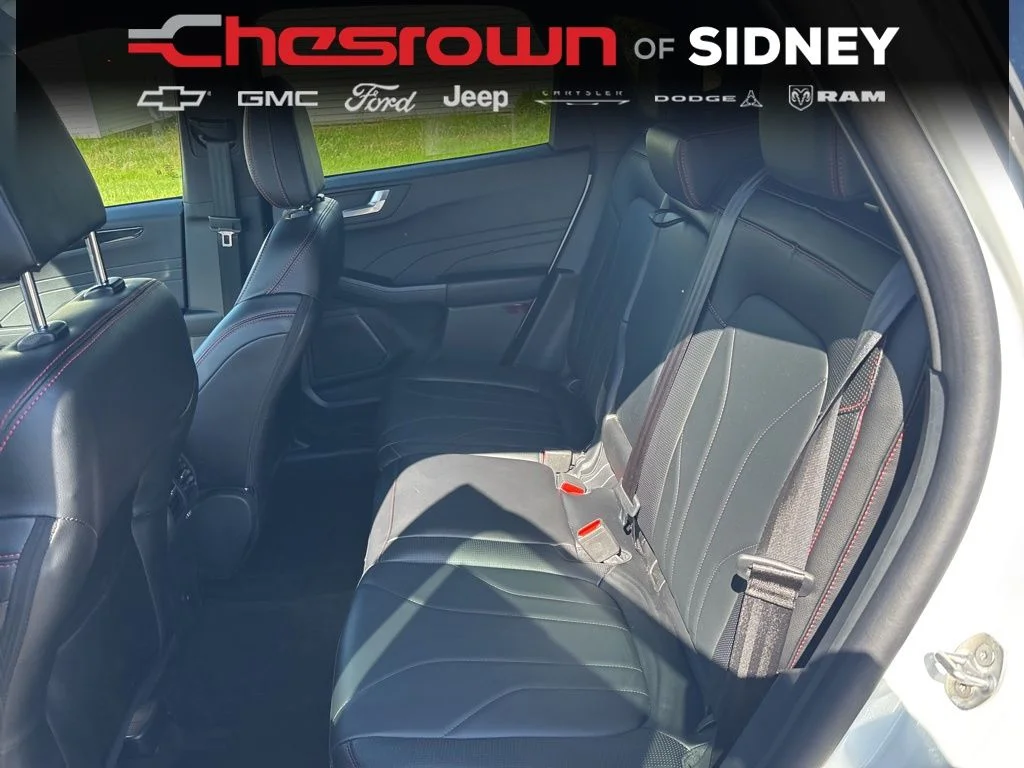 Used 2025 White Ford ST-Line Elite image 28