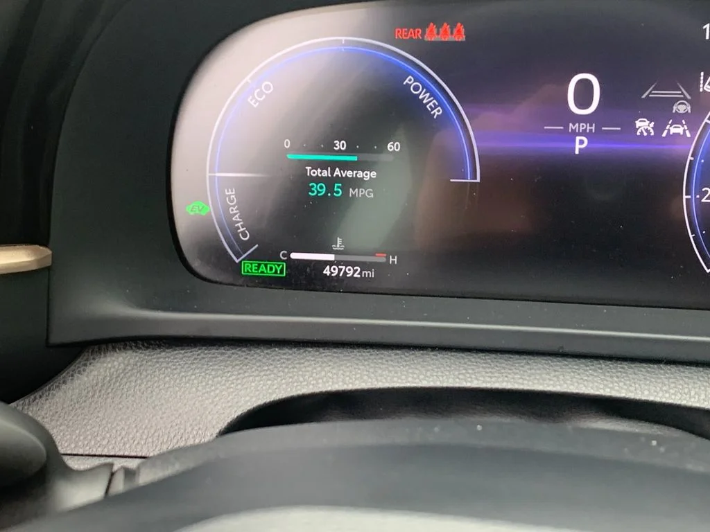 Used 2023 Gray Toyota XLE image 30