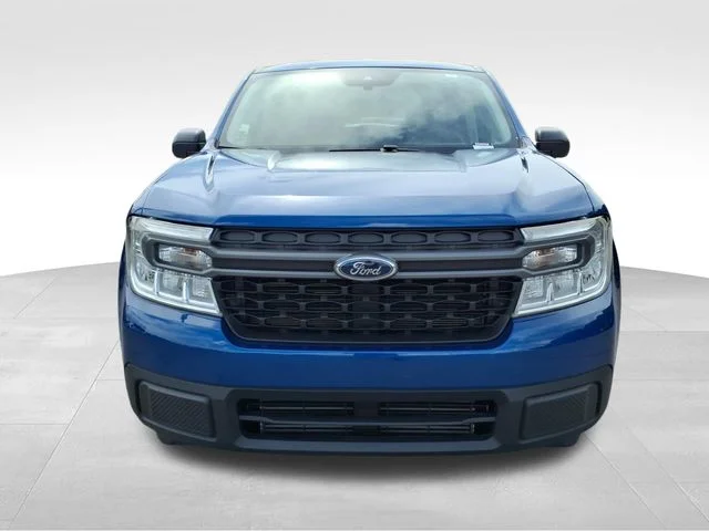 Used 2024 Blue Ford XLT image 16