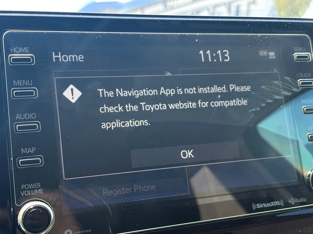 Used 2022 White Toyota LE image 13