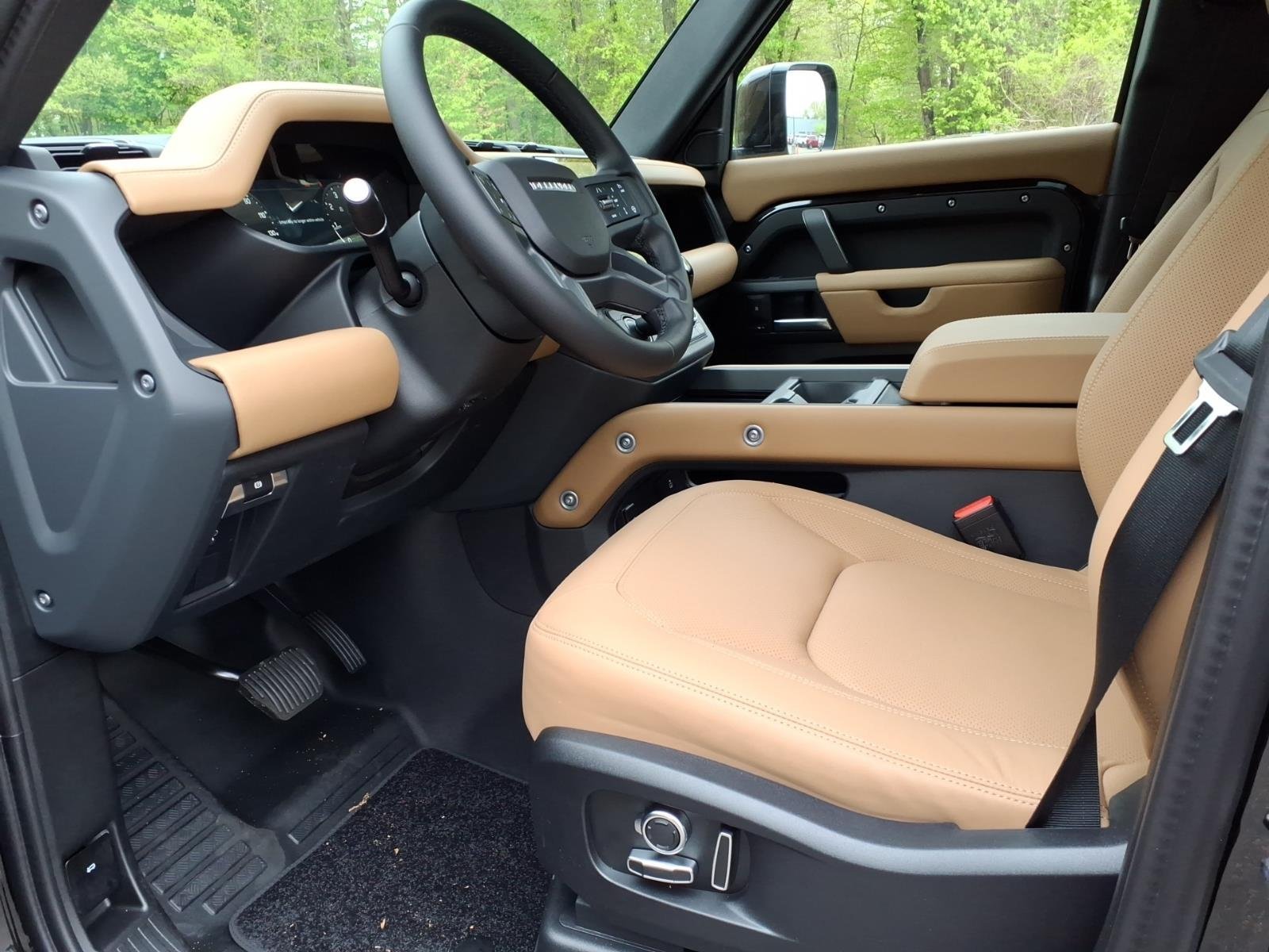 New 2026 Santorini Black LAND ROVER S image 17