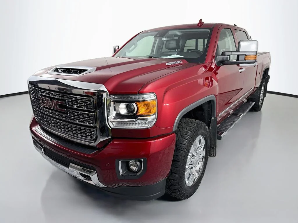 Used 2019 Red Quartz Tintcoat GMC Denali image 1