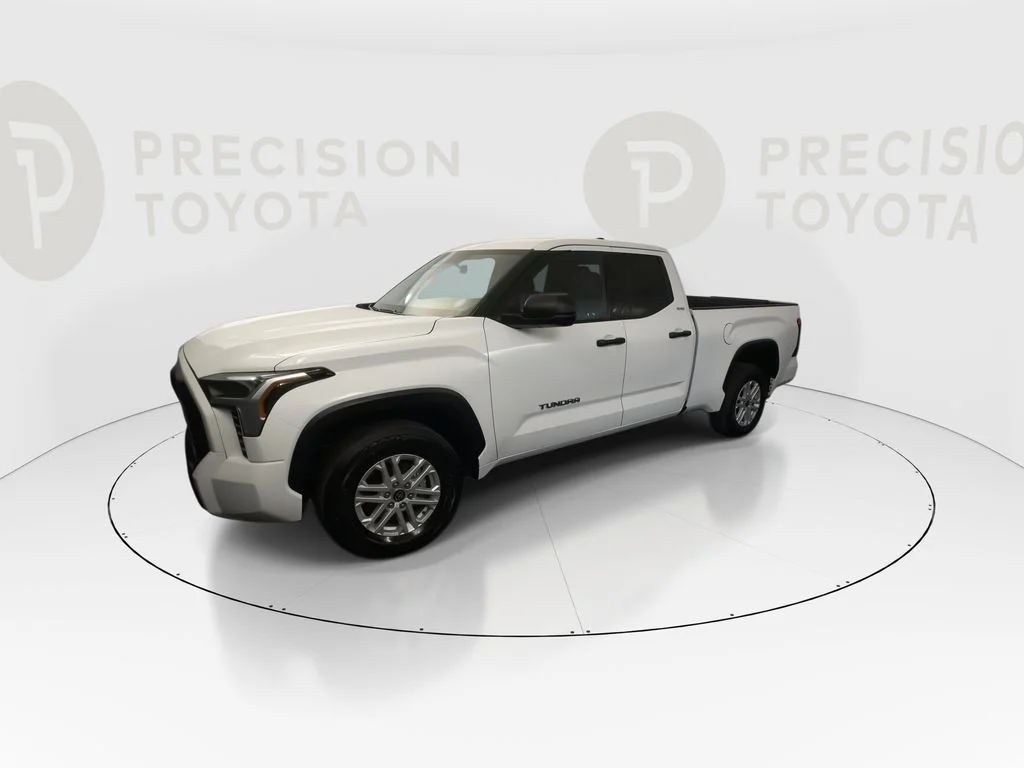 2023 Toyota Tundra SR5 - Photo 8
