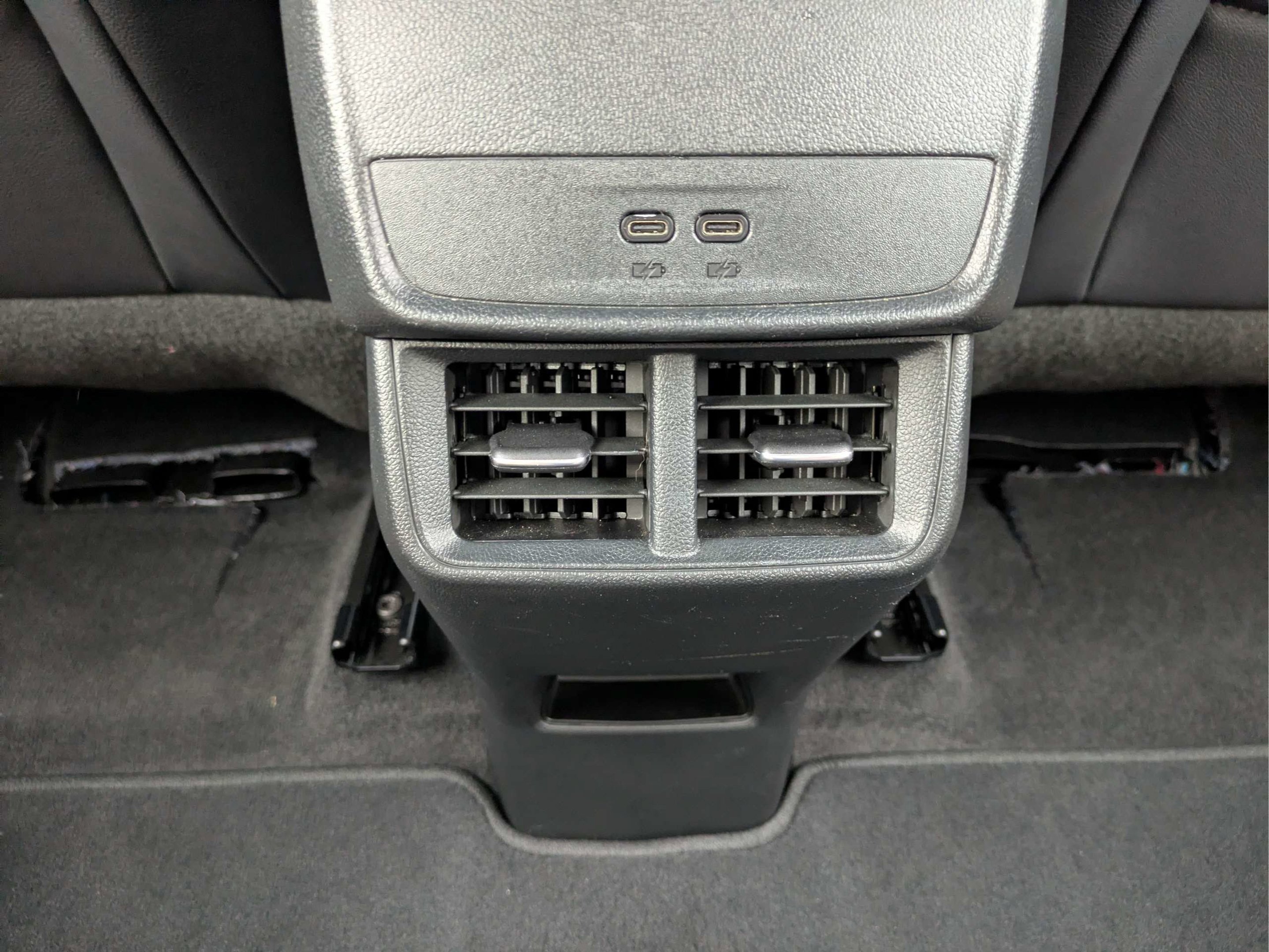 Used 2026 Mosaic Black Metallic Chevrolet FWD LT image 14
