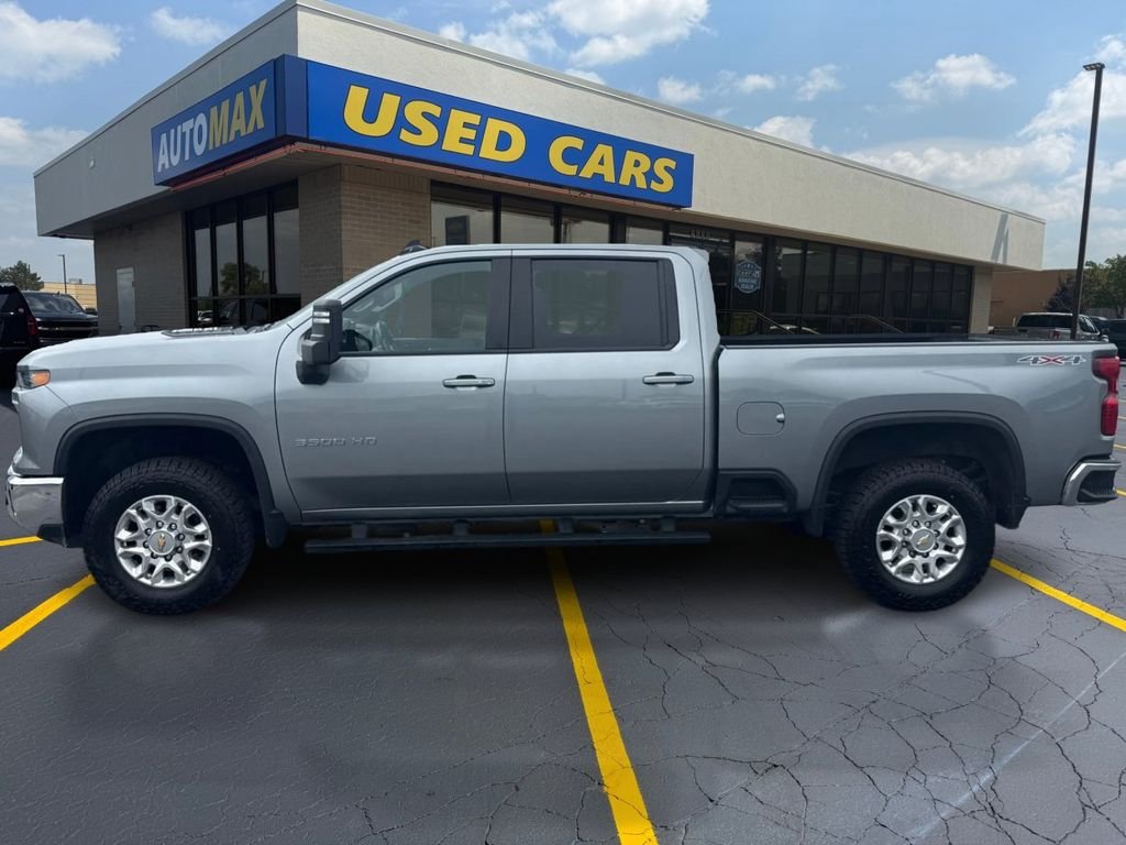 Used 2024 Sterling Gray Metallic Chevrolet LT image 8