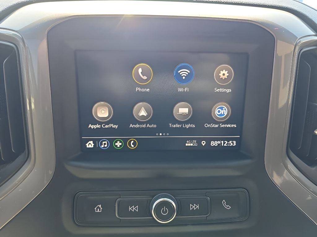 Used 2022 White Chevrolet Custom image 29