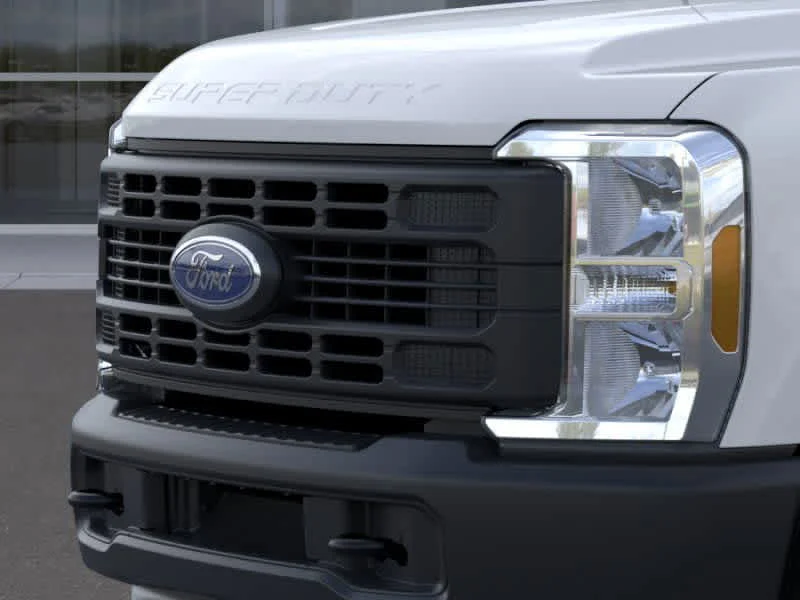2025 Ford F-350 Super Duty XL - Photo 17