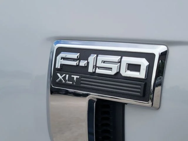 Used 2025 White Ford XLT image 9