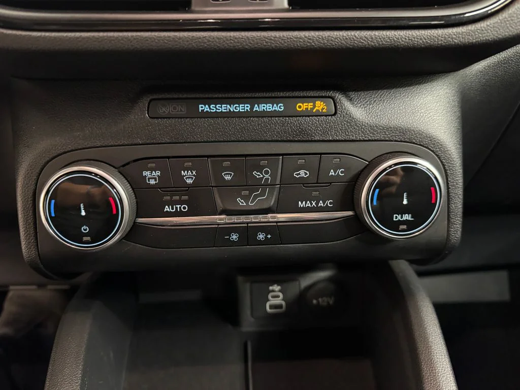 Used 2025 Silver Ford ST-Line image 23