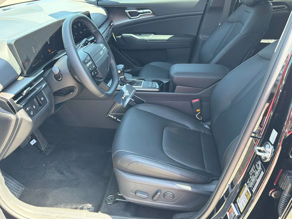 New 2026 Black Kia EX image 9