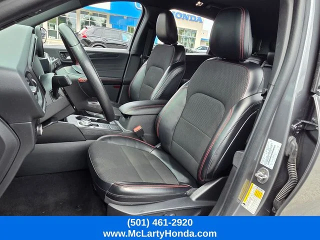Used 2024 Gray Ford ST-Line image 7