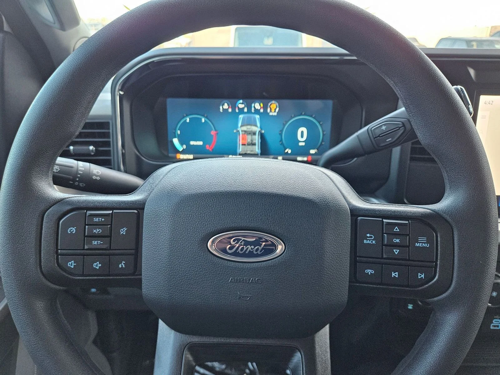 New 2026 Oxford White Ford F-350® XLT image 21