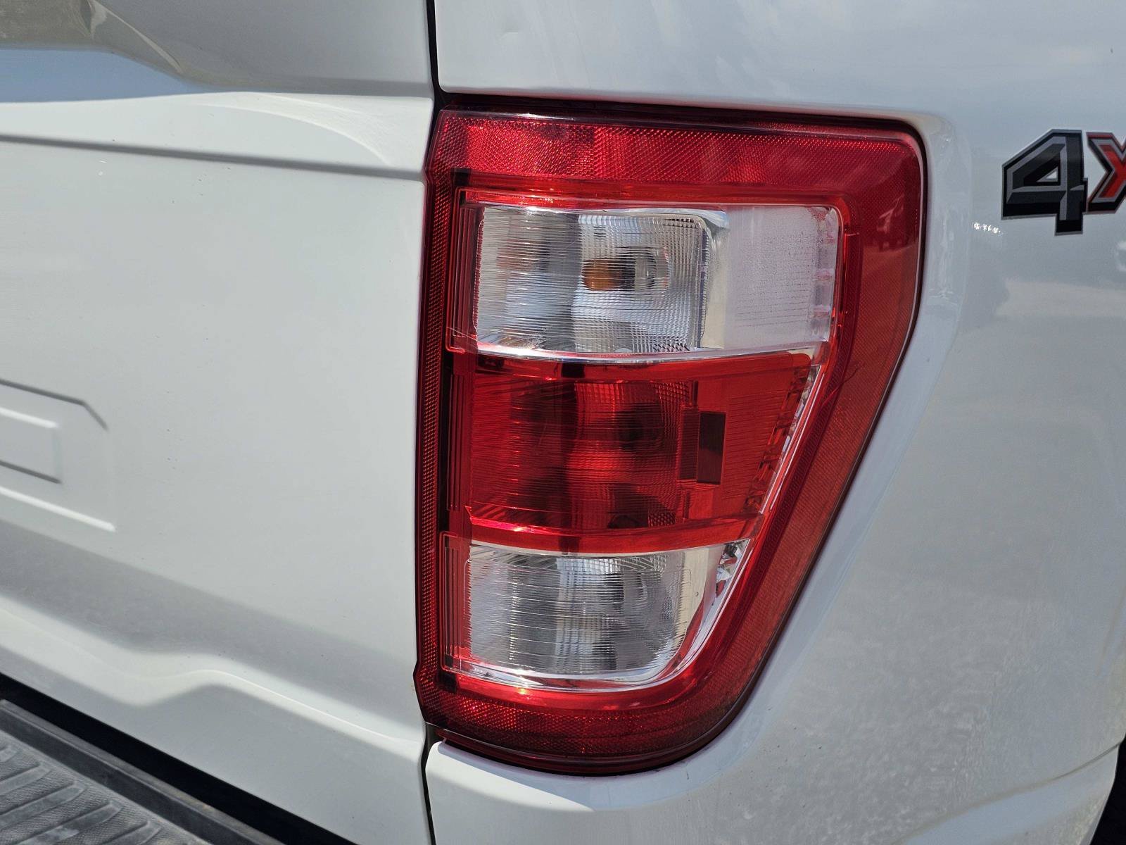 Used 2021 White Ford XL image 10