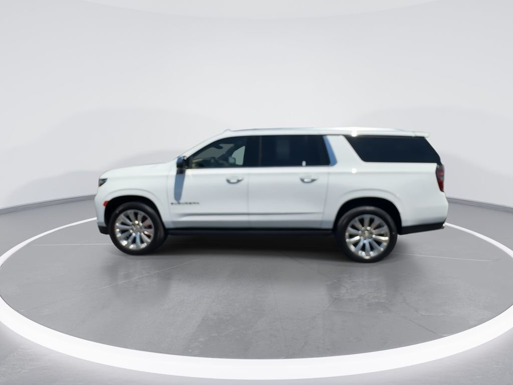 Used 2022 White Chevrolet Premier image 5