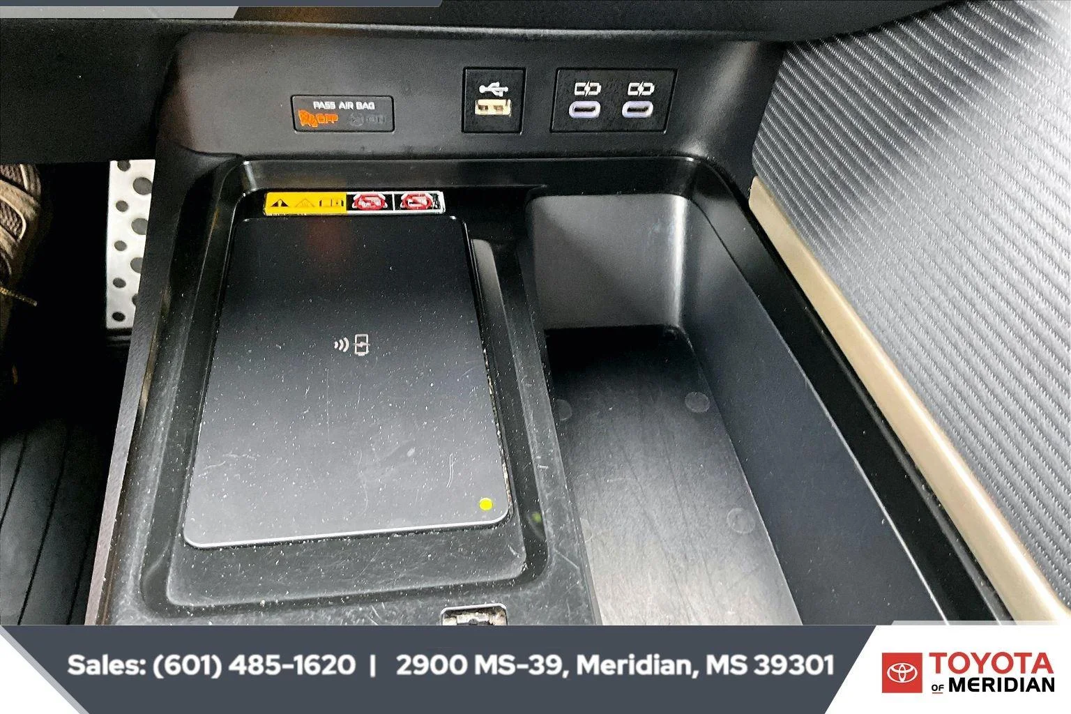 Used 2025 Heavy Metal Toyota LE image 22