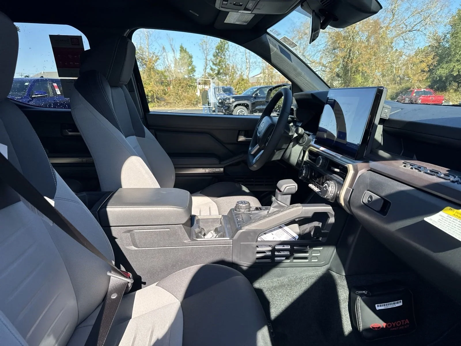 Used 2024  Toyota  image 32