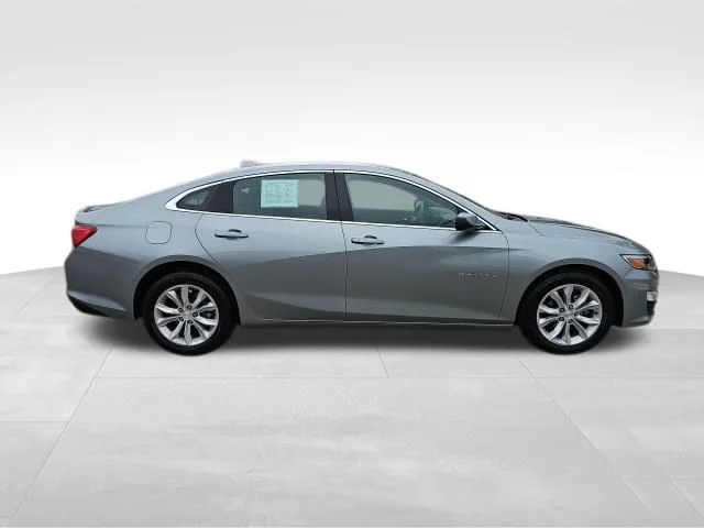2025 Chevrolet Malibu 1LT - Photo 7