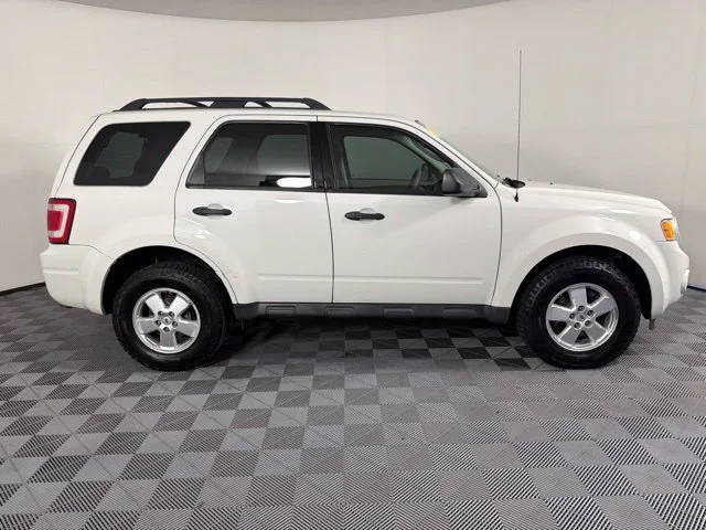 Used 2012 White Ford XLS image 5