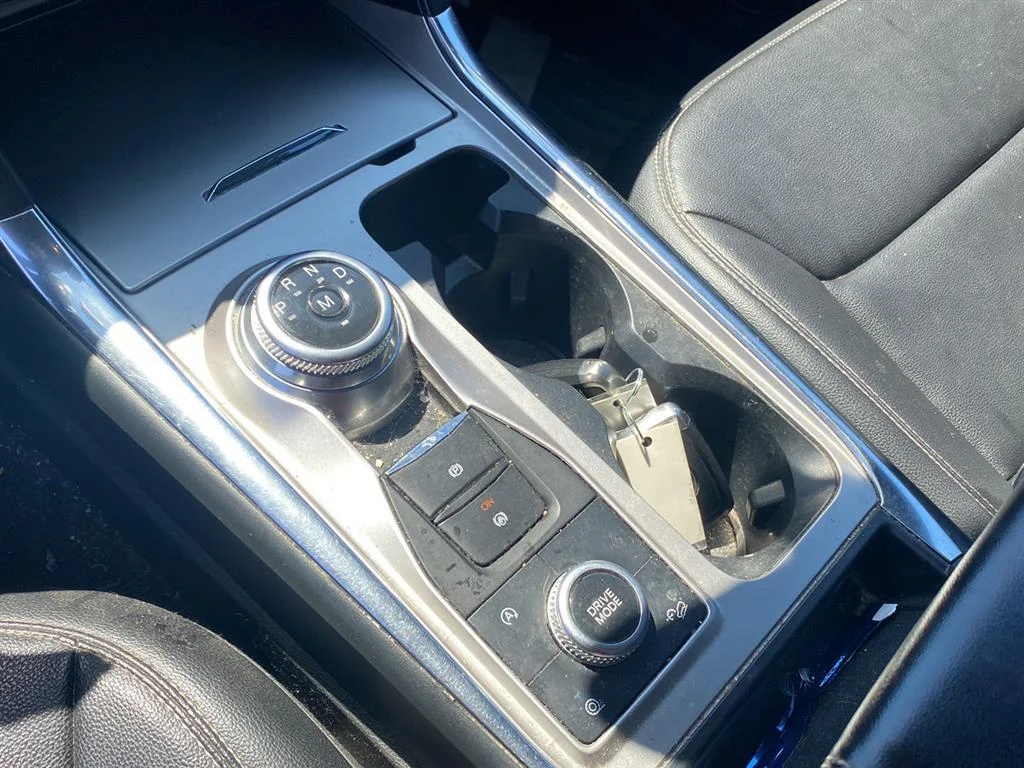 Used 2020 Blue Ford XLT image 15