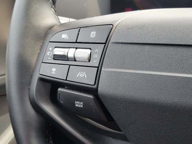 Used 2026 White Kia LX image 13