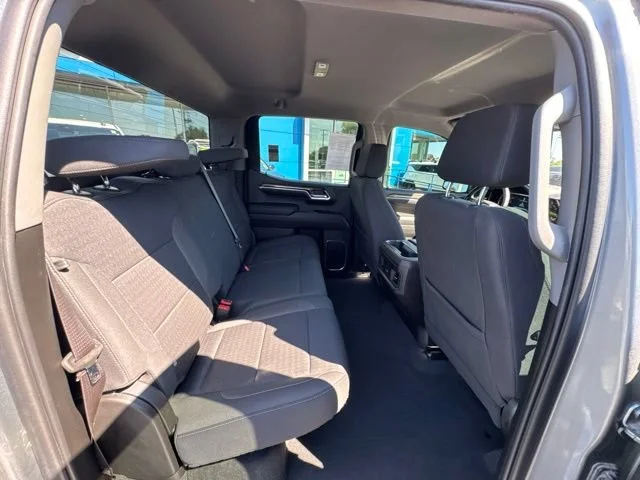 2023 Chevrolet Silverado 1500 RST - Photo 14