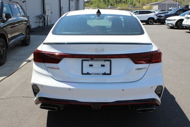 Used 2023 White Kia GT image 29