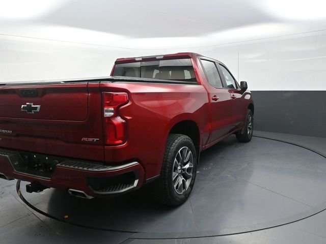 Used 2021 Red Chevrolet RST image 10