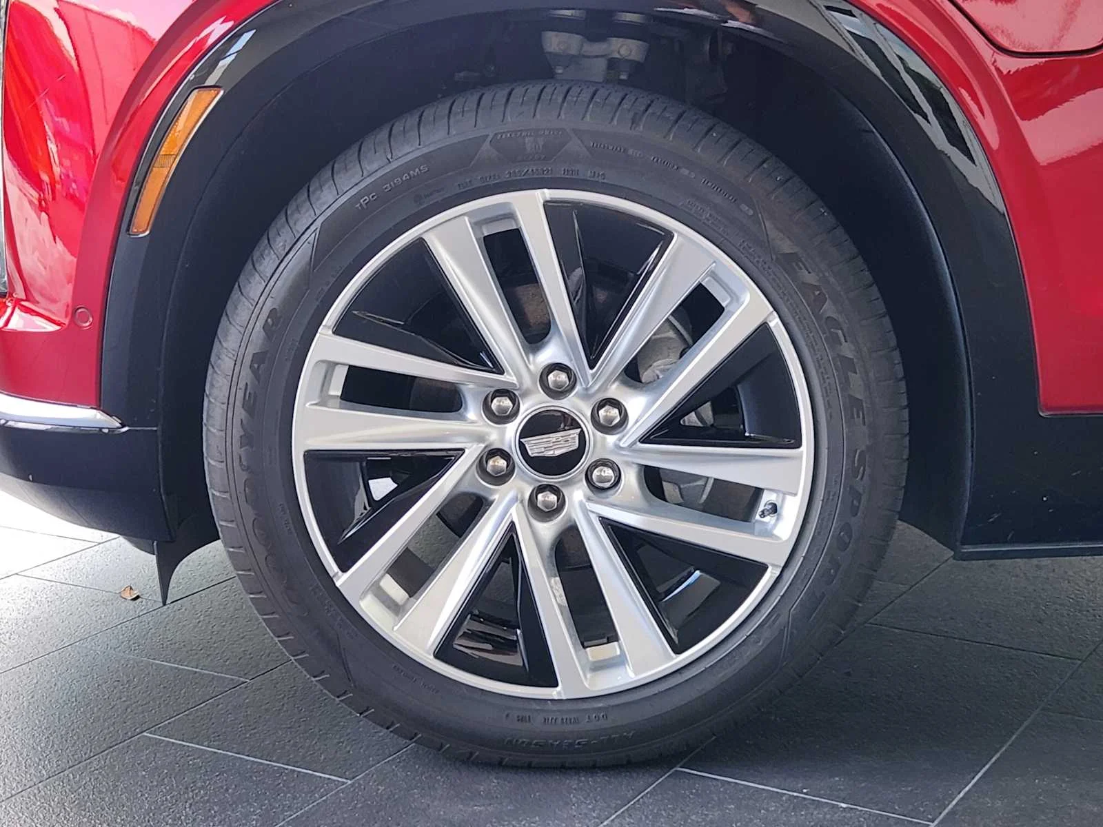 2026 Cadillac VISTIQ Luxury - Photo 6