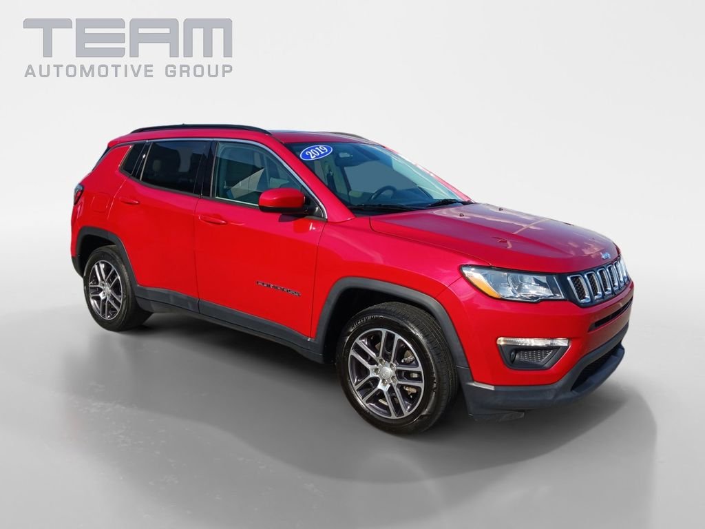 2019 Jeep Compass Sun & Wheel's photo