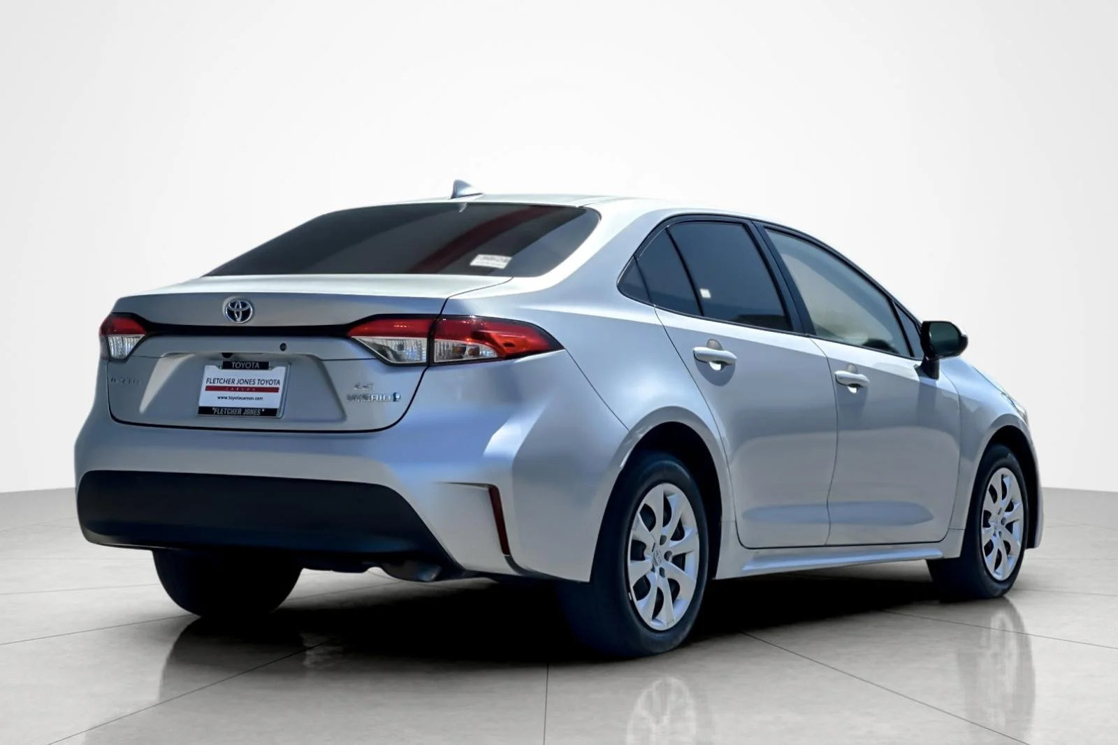 Certified Used 2024 CLASSIC SILVER Toyota Hybrid LE image 5
