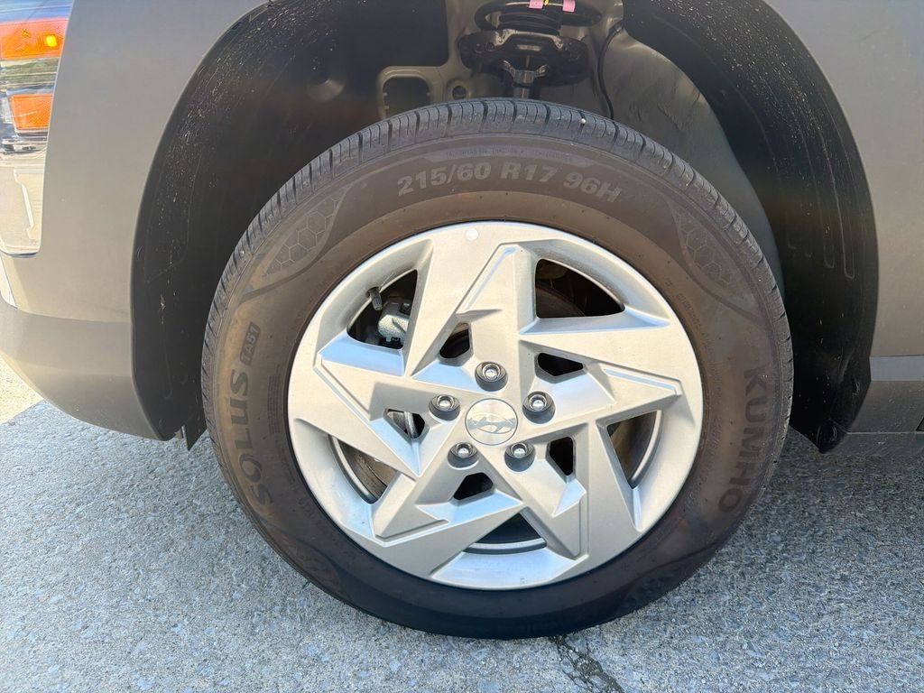 2026 Hyundai Kona SE - Photo 16