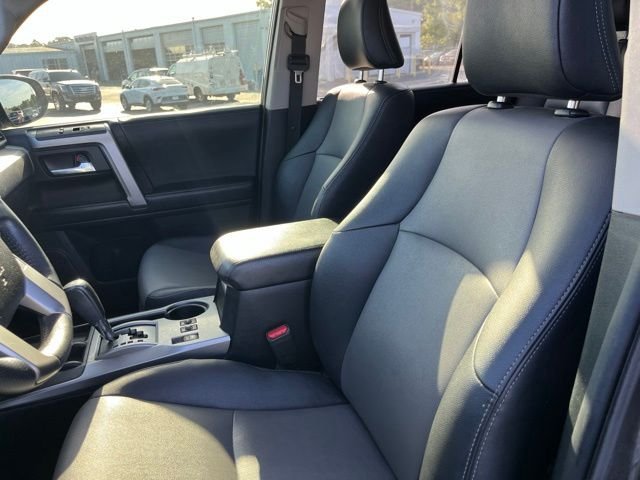Used 2022 Gray Toyota SR5 Premium image 8