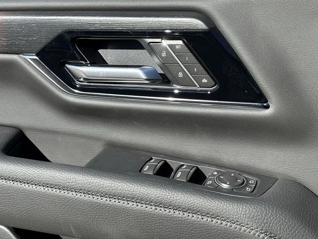 2026 GMC Yukon XL Denali - Photo 73
