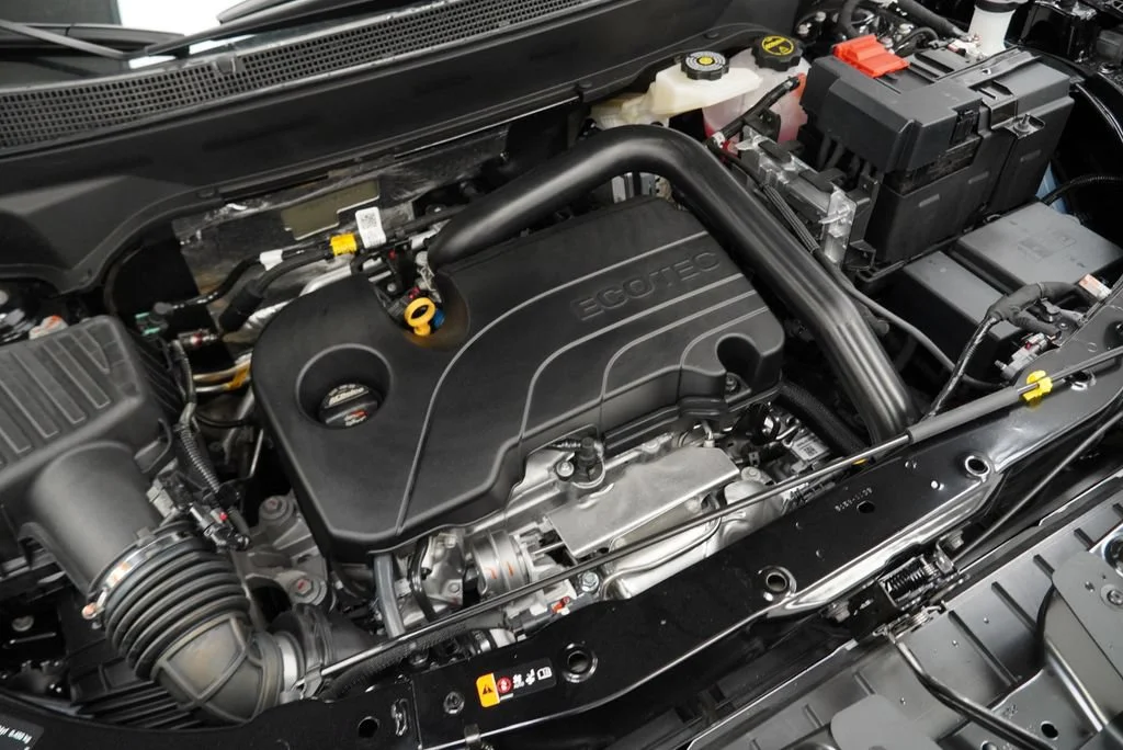 New 2027 Mosaic Black Metallic Chevrolet LT image 39