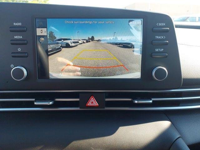 New 2026 White Hyundai SE image 23