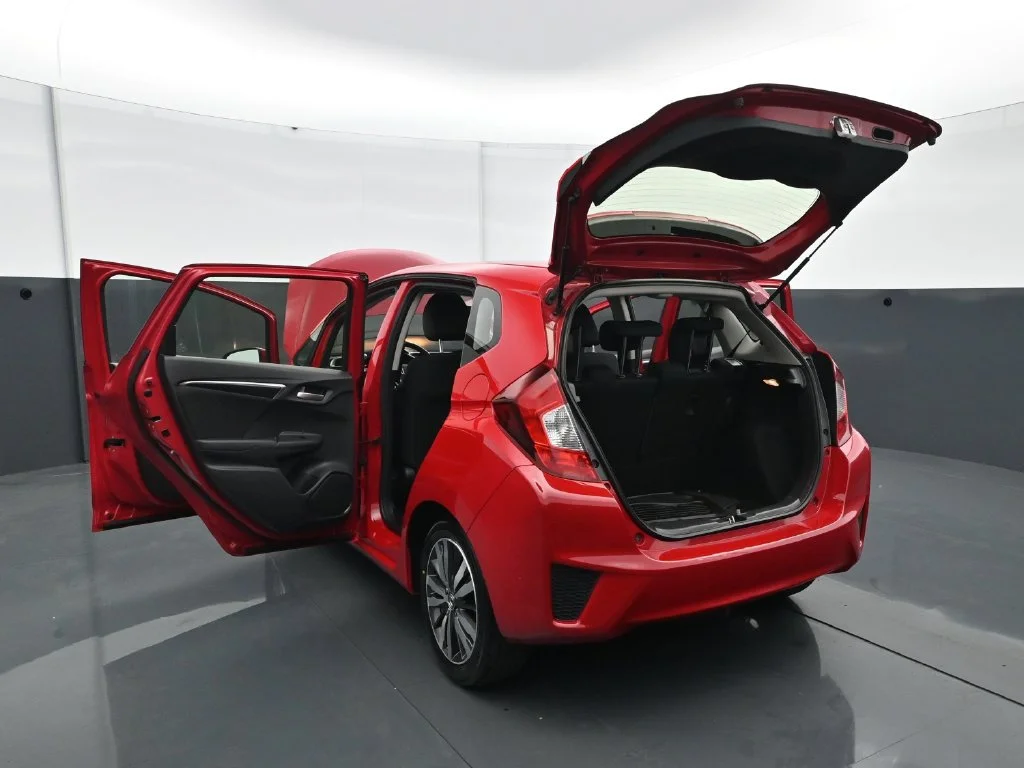 Used 2016  Honda 5D HATCHBACK EX AT image 30