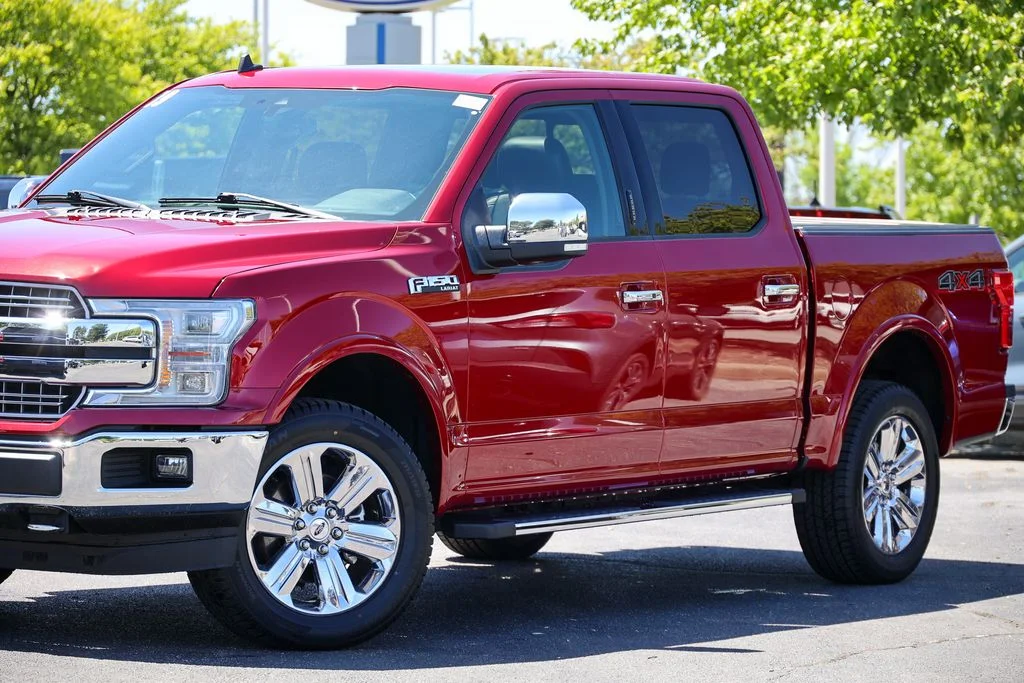 Used 2019 Red Ford Lariat image 20