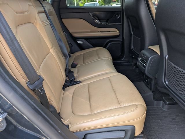 Used 2020 Blue Lincoln Reserve image 29