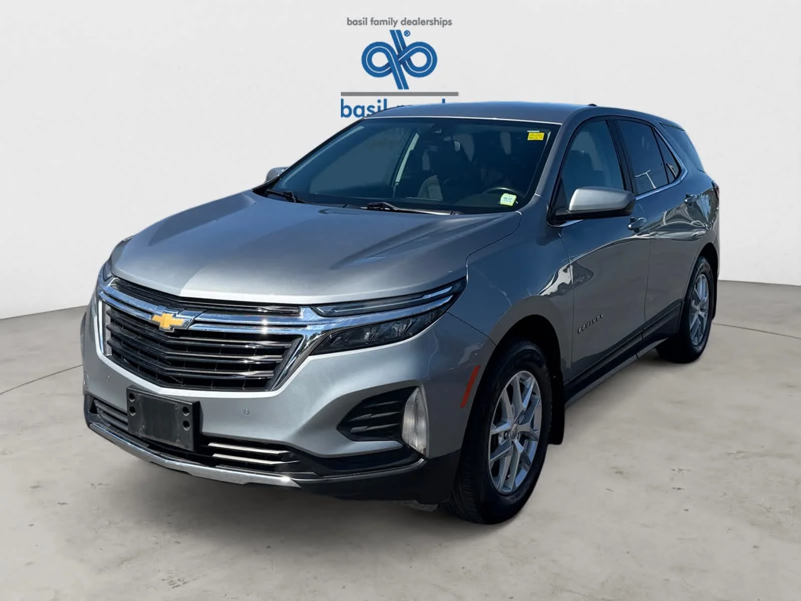 Used 2023 Sterling Gray Metallic Chevrolet LT image 2
