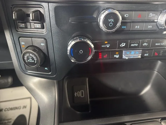 Used 2025 White Ford Tremor image 16