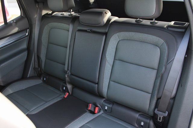 2026 GMC Terrain AT4 - Photo 32