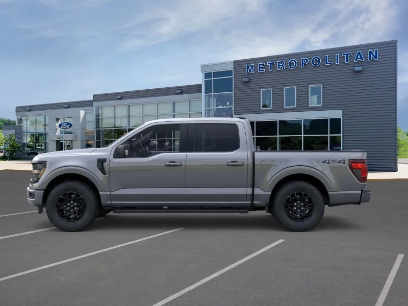 New 2026 Carbonized Gray Metallic Ford XLT image 3