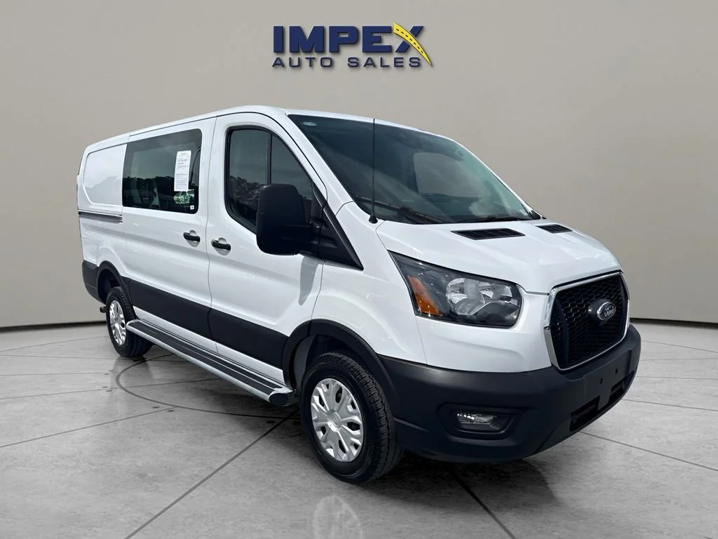 Used 2025 White Ford Base image 4