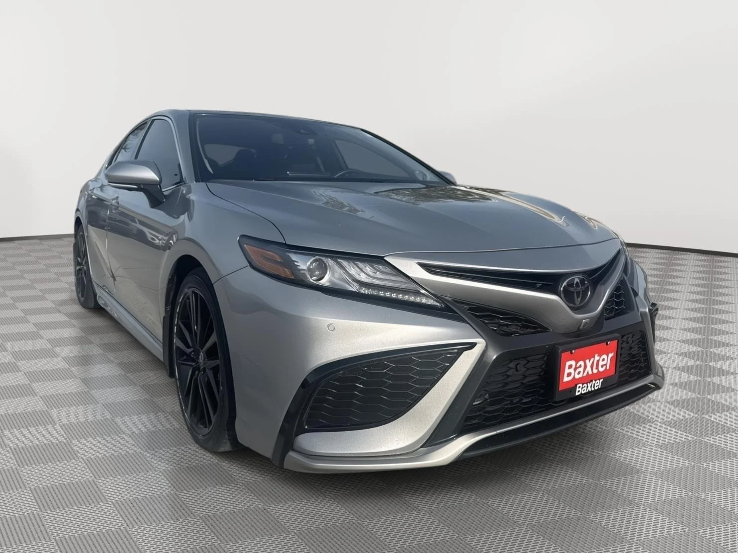 Used 2023 SILVER Toyota XSE image 17